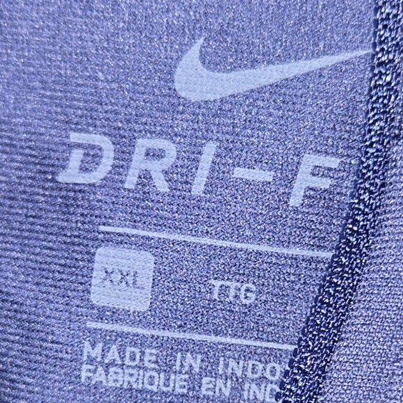 Nike New York Yankees Navy Pullover - Picture 4 of 4